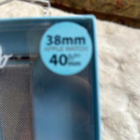 APPLE WATCH band Chronis metallic active band -Silver- Fits 38mm & 40mm sizes - Picture 3 of 3